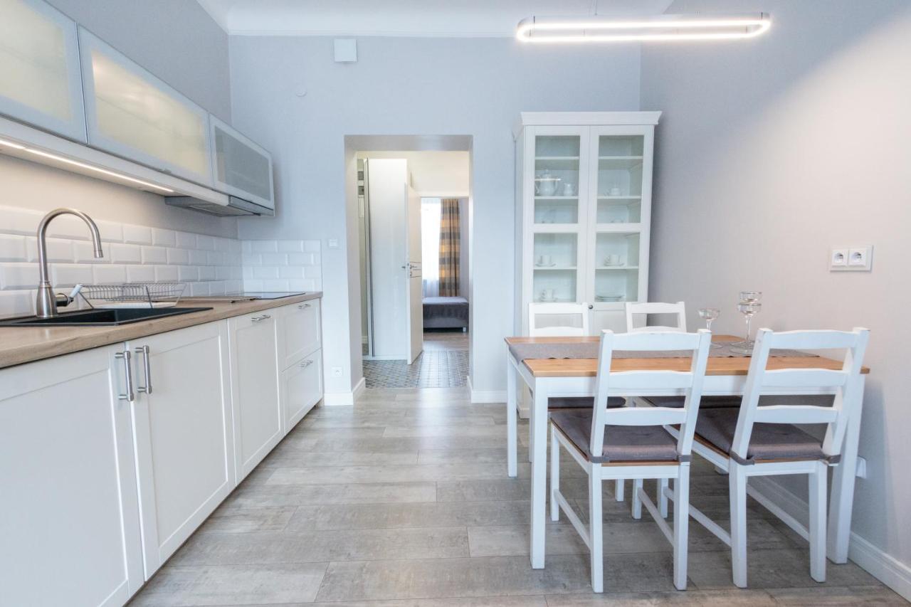 Rental Apartments Krochmalna Varsovia Exterior foto